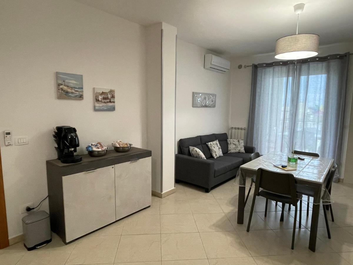 Apartamento La Dimora Dei Sogni Mesagne Exterior foto