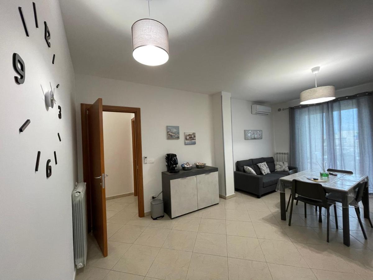 Apartamento La Dimora Dei Sogni Mesagne Exterior foto