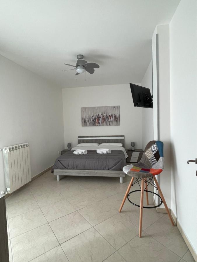 Apartamento La Dimora Dei Sogni Mesagne Exterior foto